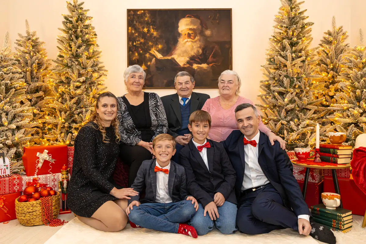 Ședințe Foto Crăciun Brașov 2025 - foto Găvenea