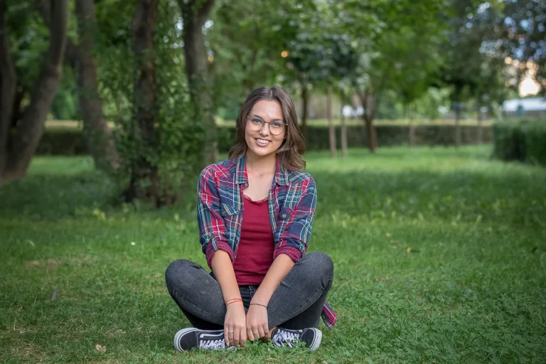 Ședință foto în natură la Brașov la ora de aur