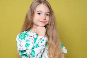 Portret de început de an școlar în studio, la Brașov